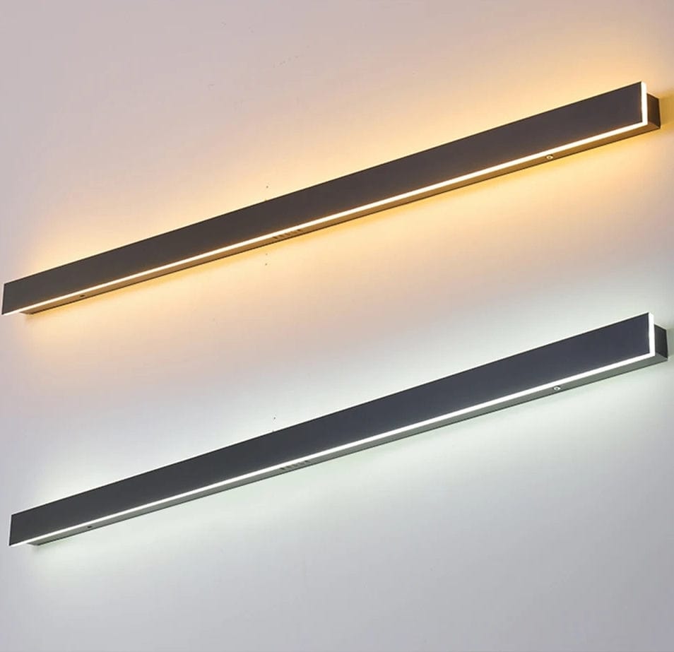 Outdoor Sleek Wall Light