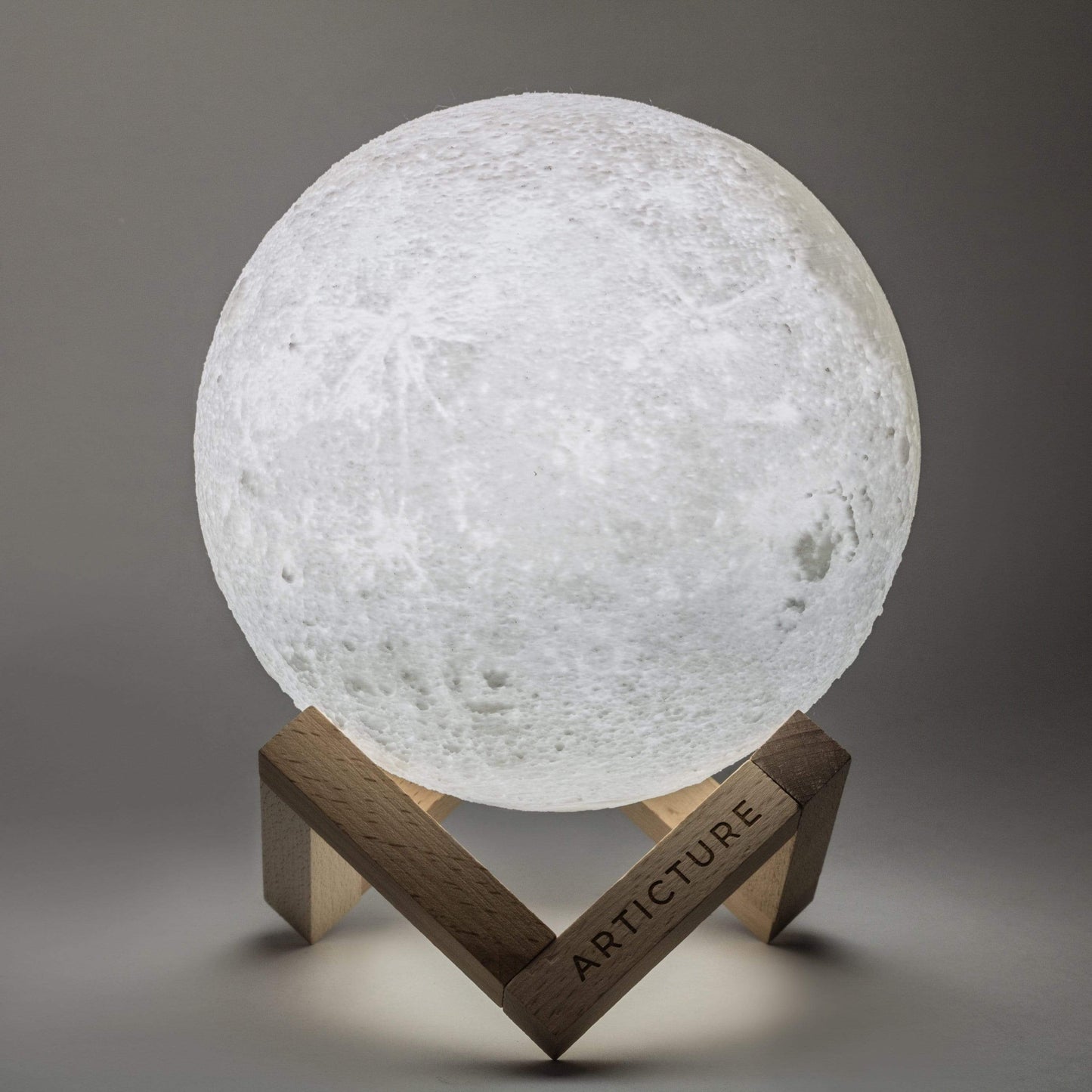 Moon Light – Rechargeable 3D Lunar Lamp with Wooden Pedestal Base and 6 Colour Settings