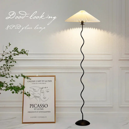 Nordic Retro Minimalist Living Room Floor Lamp