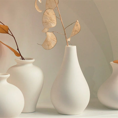 Art Deco Ceramic Vases UK – Timeless and Elegant White Vase Collection for Luxurious Home Decor