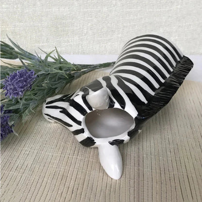 Black and White Zebra Ceramic Vase – Quirky Animal-Inspired Decorative Vase for Unique Home Decor