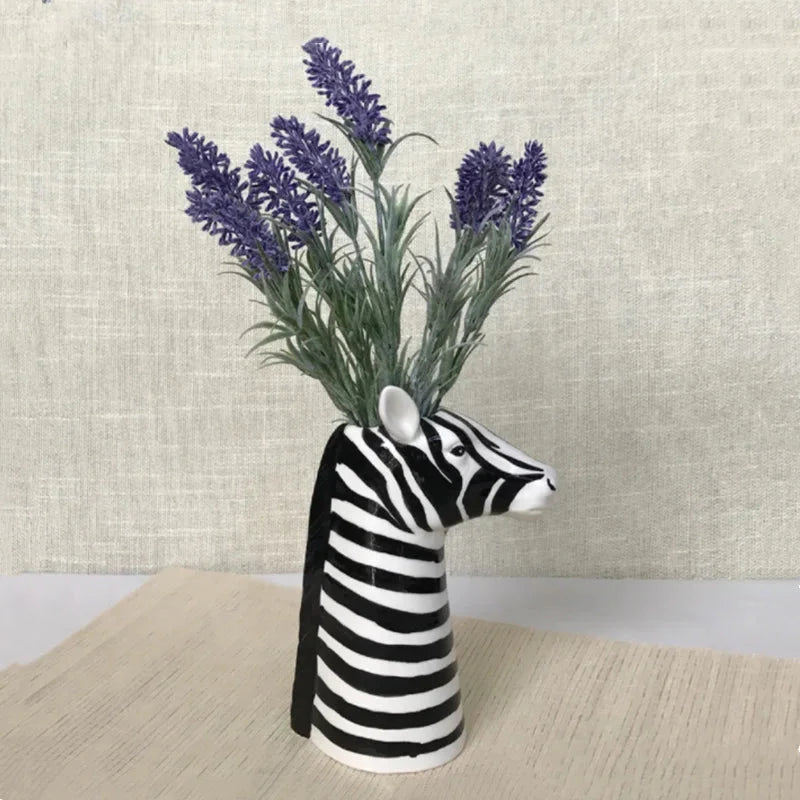 Black and White Zebra Ceramic Vase – Quirky Animal-Inspired Decorative Vase for Unique Home Decor