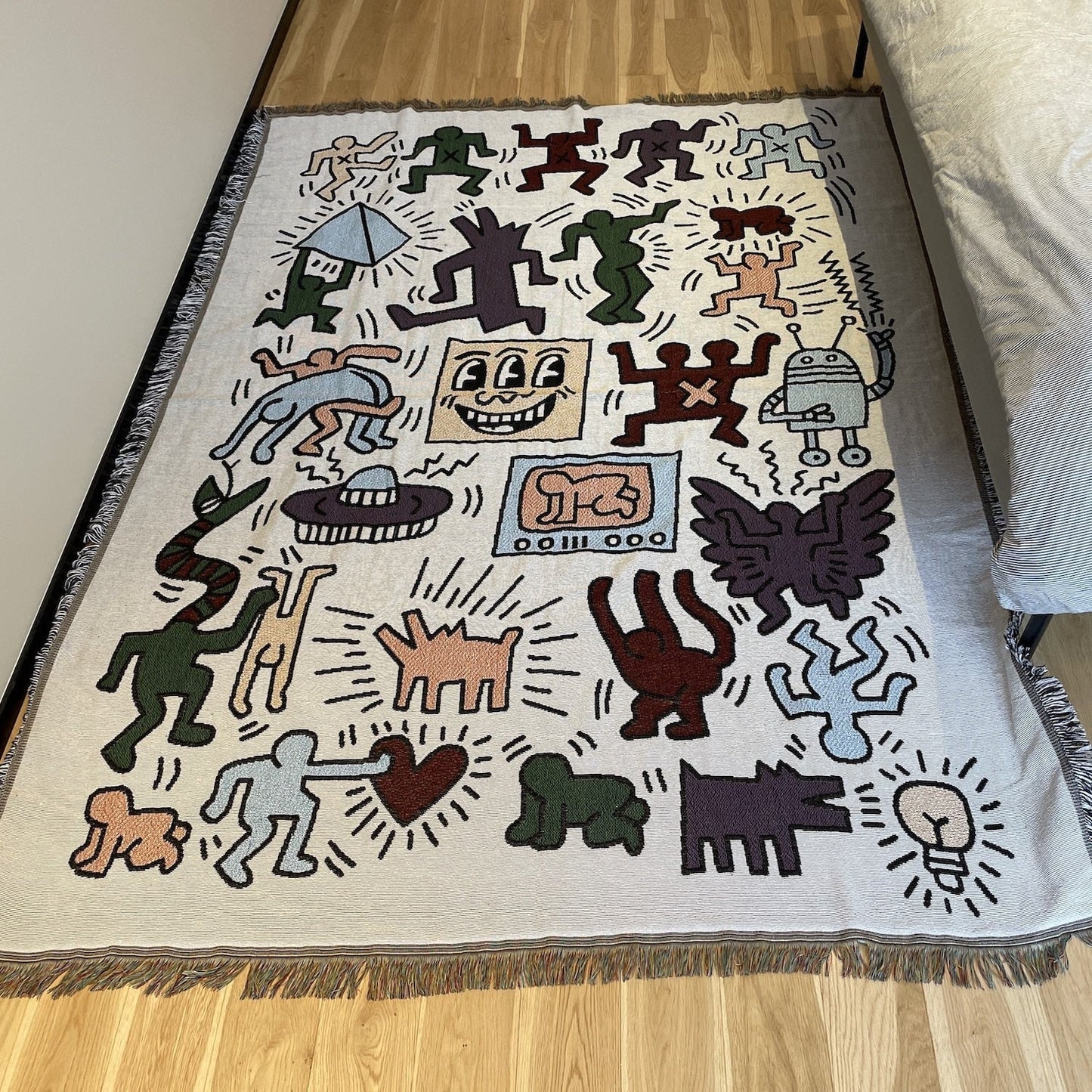 Keith Haring Jigsaw Throw Blanket - Jacquard Woven Graffiti Design with Tassels, Polyester/Cotton Anti-Pilling Blanket