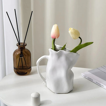 Modern Minimalist Irregular Ceramic Vase – Unique Decorative Vase for Sophisticated Home Decor