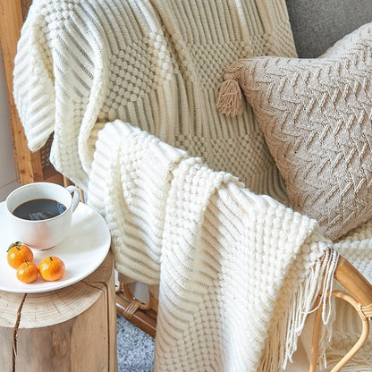 Nordic Solid Sofa Knitted Blanket - 100% Acrylic, Soft and Thick Throw for Cozy Comfort, Perfect for Spring/Autumn