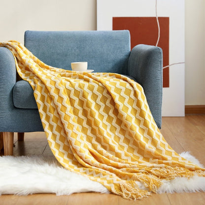 Nordic Solid Sofa Knitted Blanket - 100% Acrylic, Soft and Thick Throw for Cozy Comfort, Perfect for Spring/Autumn