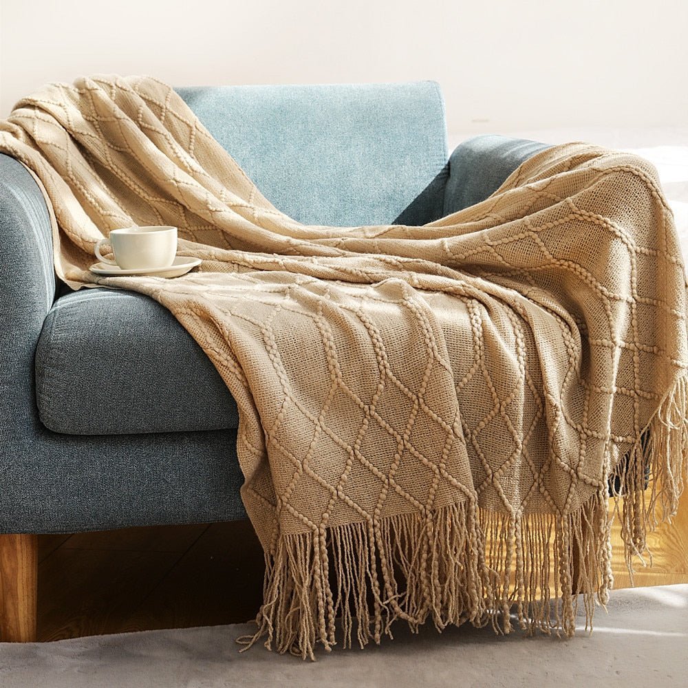 Nordic Solid Sofa Knitted Blanket - 100% Acrylic, Soft and Thick Throw for Cozy Comfort, Perfect for Spring/Autumn